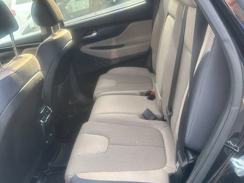 Used 2022 Hyundai Santa Fe SEL w/ Convenience Package FWD image 2