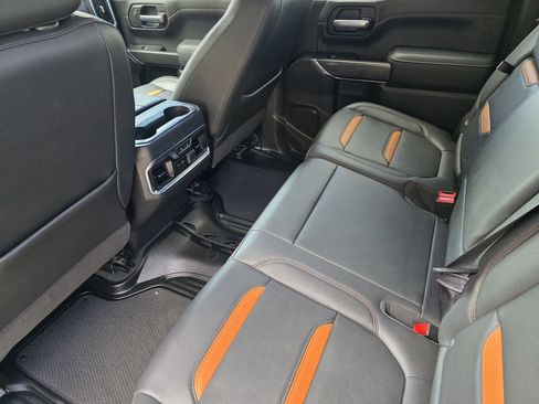 Used 2021 GMC Sierra 1500 AT4 w/ AT4 Value Package AWD/4WD image 19