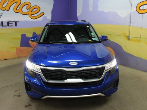 Used 2021 Kia Seltos EX AWD/4WD image 3
