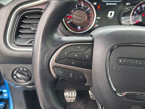 Used 2019 Dodge Challenger R/T Scat Pack w/ Widebody Package image 26