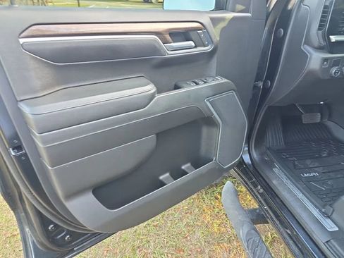 Used 2022 Chevrolet Silverado 1500 RST image 15