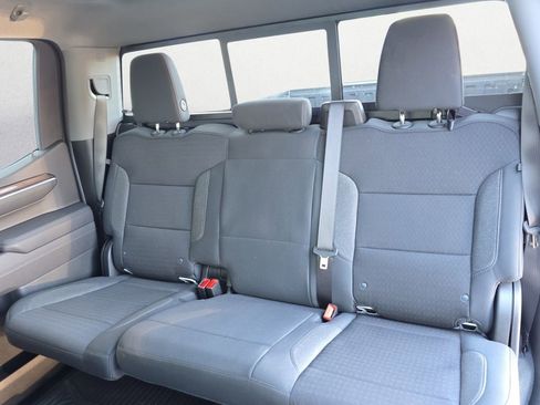 Used 2025 Chevrolet Silverado 1500 LT Trail Boss w/ Convenience Package II image 9