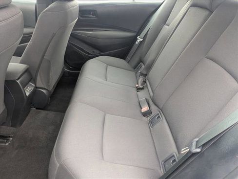 Used 2025 Toyota Corolla LE image 16