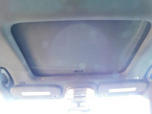 Used 2020 Jeep Grand Cherokee Limited image 16