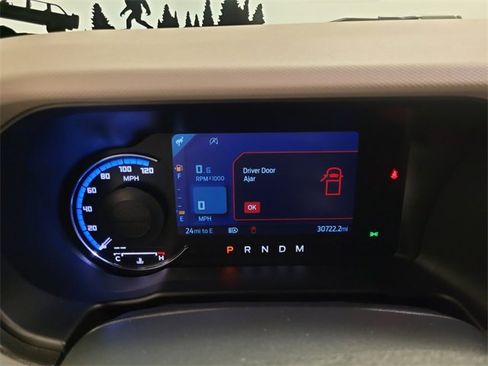 Used 2023 Ford Bronco Wildtrak image 25