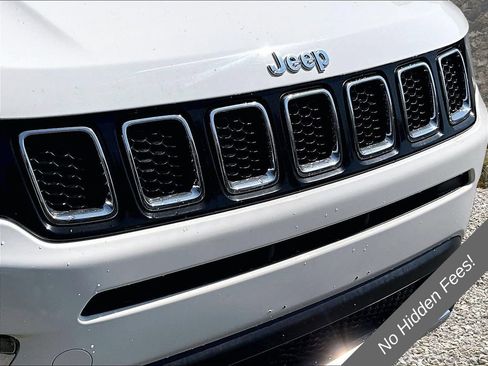 Used 2021 Jeep Compass Limited AWD/4WD image 25