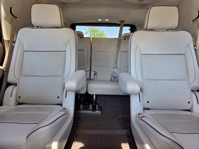 Used 2023 GMC Yukon Denali AWD/4WD image 11