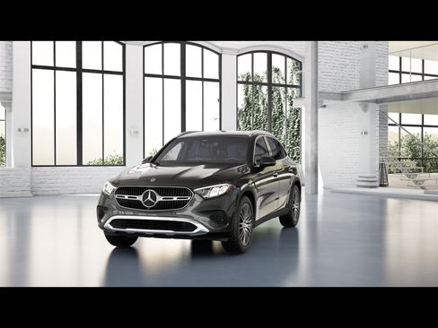 Certified 2026 Mercedes-Benz GLC 300 4MATIC image 36