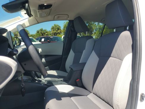 Certified 2024 Toyota Corolla LE FWD image 17