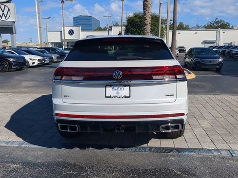 New 2026 Volkswagen Atlas Cross Sport SEL Premium R-Line image 5