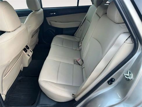 Used 2019 Subaru Outback 3.6R Limited w/ Popular Package #2 image 13