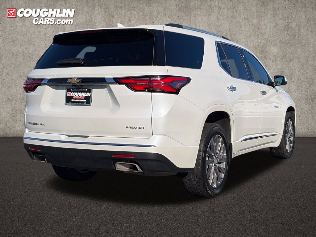 Used 2023 Chevrolet Traverse Premier AWD/4WD image 10