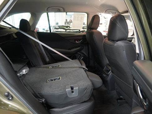 Used 2020 Subaru Outback Premium AWD/4WD image 32