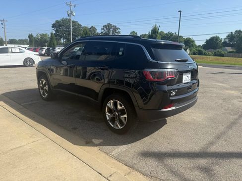 Used 2019 Jeep Compass Limited AWD/4WD image 5
