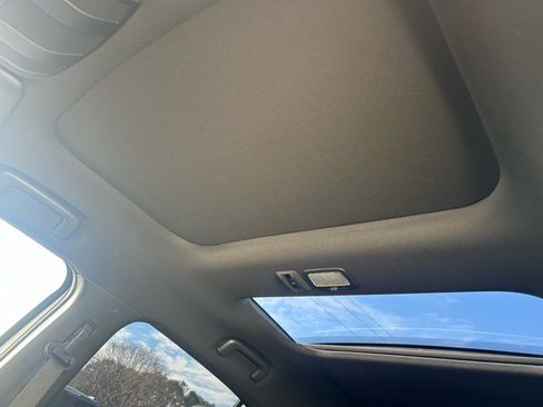 Used 2023 Mitsubishi Eclipse Cross SEL image 19