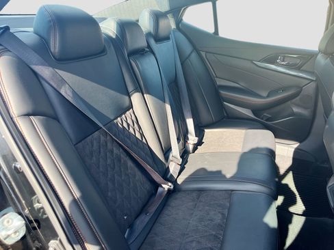 Used 2023 Nissan Maxima SR w/ Sport Mat Group FWD image 29