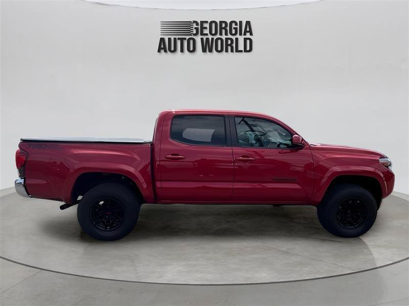 Used 2020 Toyota Tacoma SR5 AWD/4WD image 15