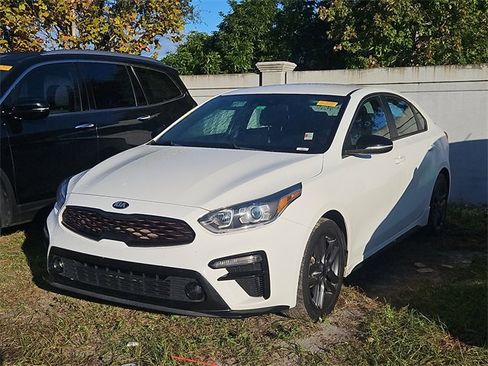 Used 2020 Kia Forte GT-Line image 3