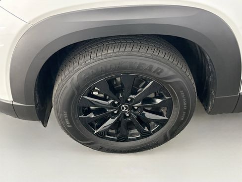 Used 2025 MAZDA CX-50 AWD 2.5 S w/ Premium Package image 11