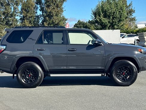 Used 2024 Toyota 4Runner TRD Off-Road Premium w/ Moonroof Package AWD/4WD image 3
