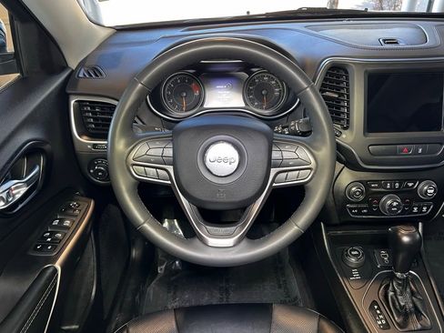 Used 2022 Jeep Cherokee Latitude Lux w/ Sun & Sound Group image 19