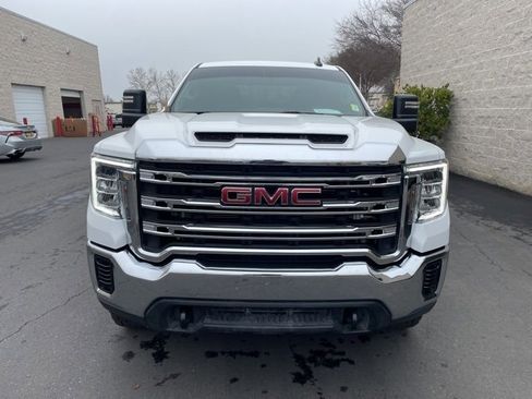 Used 2023 GMC Sierra 2500 SLE image 2