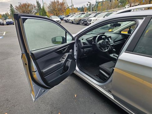 Used 2023 Subaru Impreza Premium image 19