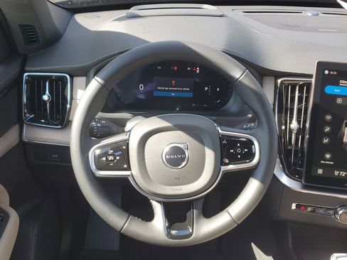 New 2026 Volvo XC90 B6 Ultra w/ Protection Package Premier image 7
