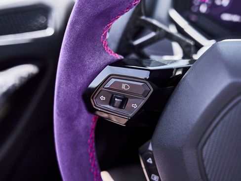 Used 2024 Lamborghini Huracan EVO image 50