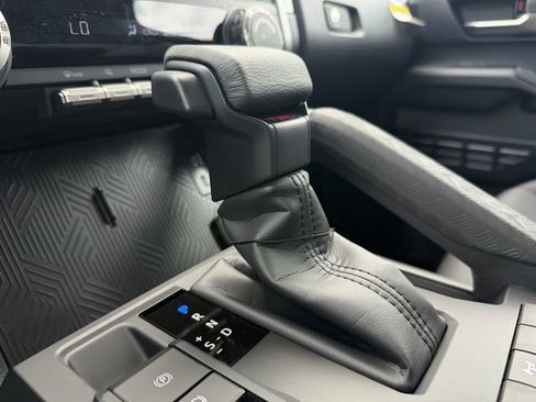 New 2026 Toyota Tacoma TRD Off-Road AWD/4WD image 19