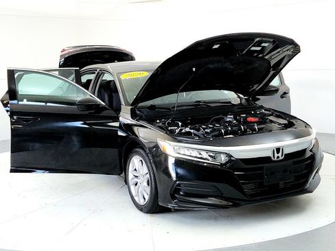 Used 2020 Honda Accord LX image 9