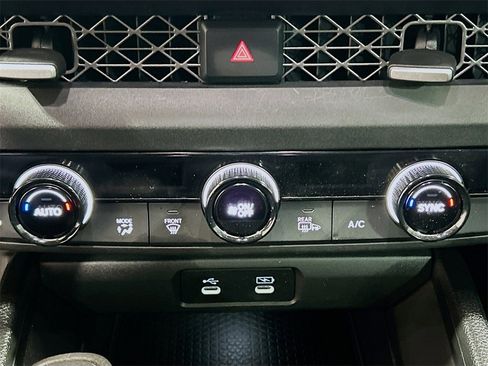 Used 2025 Honda Accord SE image 13