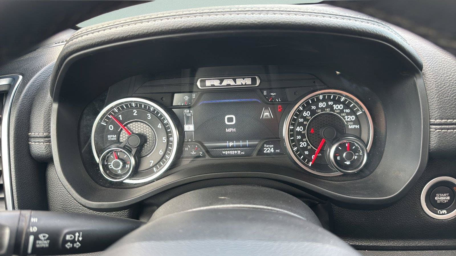 Used 2025 RAM 1500 Laramie w/ Sport Appearance Package AWD/4WD image 18