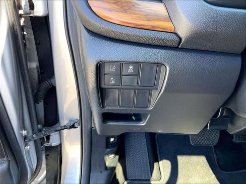 Used 2017 Honda CR-V EX image 27