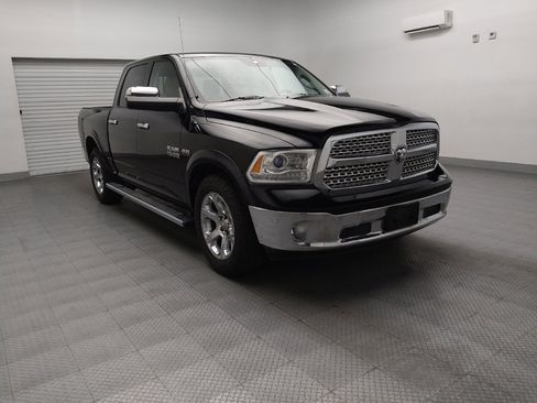 Used 2014 RAM 1500 Laramie w/ Convenience Group RWD image 13