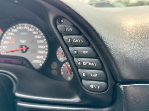 Used 1999 Chevrolet Corvette Coupe w/ Memory Pkg RWD image 28