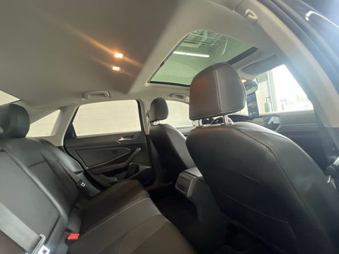 Certified 2020 Volkswagen Jetta SEL FWD image 33