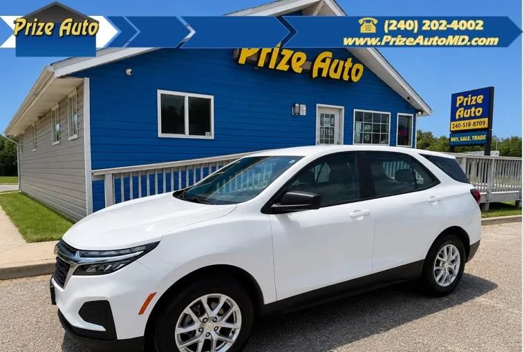 Used 2023 Chevrolet Equinox LS w/ Driver Confidence II Package FWD image 1