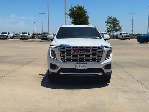 New 2026 GMC Yukon Denali w/ Sun & Power Step Package RWD image 3