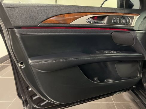 Used 2020 Lincoln MKZ Reserve w/ Reserve Monochromatic Package image 28