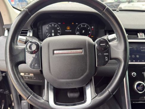 Used 2020 Land Rover Discovery Sport SE AWD/4WD image 19