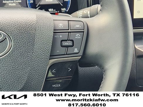 Used 2025 Toyota Camry XSE FWD image 27