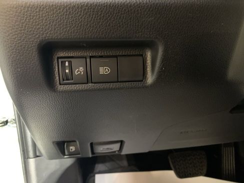 New 2025 Toyota RAV4 XLE image 26