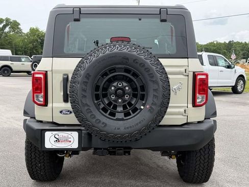 New 2026 Ford Bronco 2-Door w/ Sasquatch Package AWD/4WD image 6