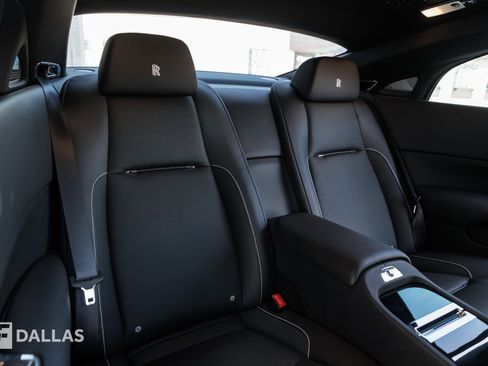 Used 2020 Rolls-Royce Wraith image 38