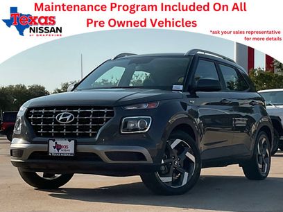Used 2025 Hyundai Venue SEL