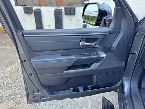 Used 2023 Toyota Sequoia Platinum AWD/4WD image 47