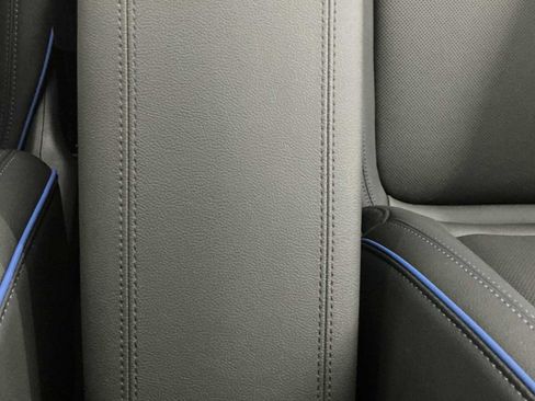 Used 2026 Buick Encore GX Sport Touring w/ Advanced Technology Package image 18