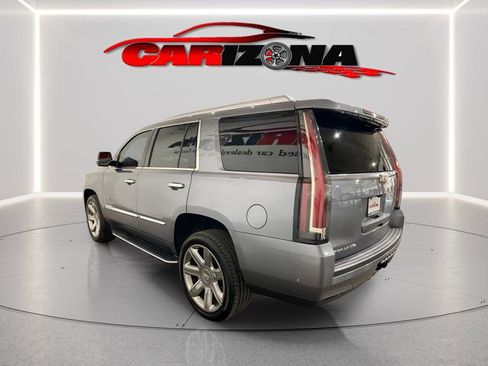 Used 2020 Cadillac Escalade Luxury image 5