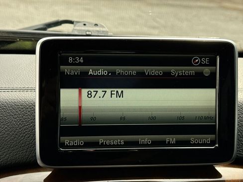 Used 2015 Mercedes-Benz G 63 AMG 4MATIC image 26